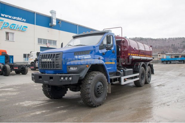 Автоцистерна для воды АЦПТ-10Н УСТ 5453 Урал NEXT 4320-6951-74 насос