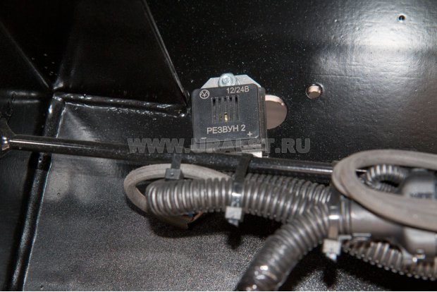 Зуммер заднего хода