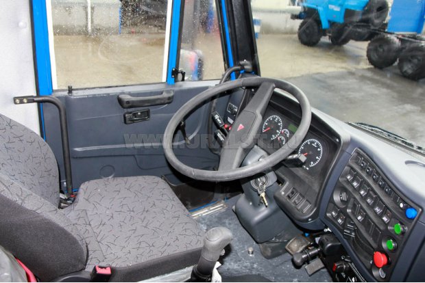Кабина водителя автомобиля Камаз 65224-43