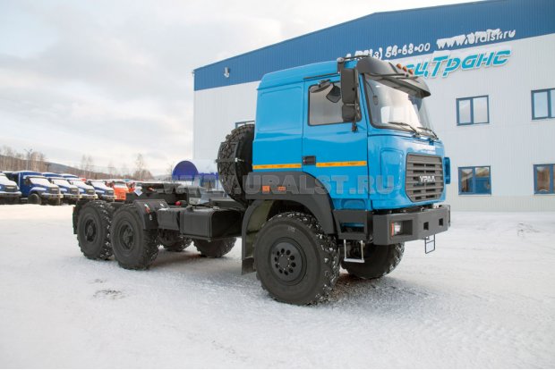 Седельный тягач УСТ 5453 Урал 5557-82Е5 сп.м