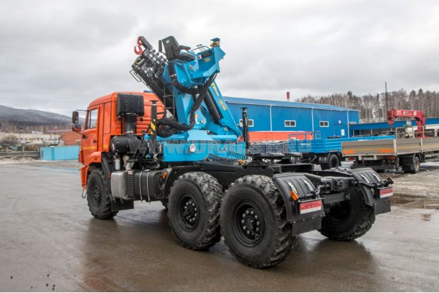 Седельный тягач с КМУ ИМ-180-05 УСТ 5453 Камаз 43118