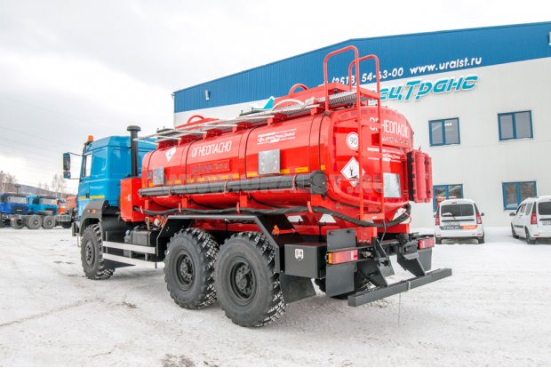 Автотопливозаправщик АТЗ-11-2 УСТ 5453 Урал 5557-4551-82 сп.м. УВТ-40