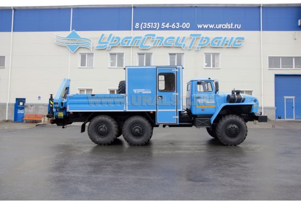 Грузопассажирский автомобиль на шасси Урал 4320-73М с КМУ ИМ-55