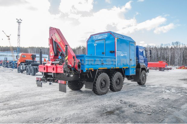 Автофургон АРОК УСТ 5453 с КМУ ИМ-150N Урал 5557-80Е5 сп.м