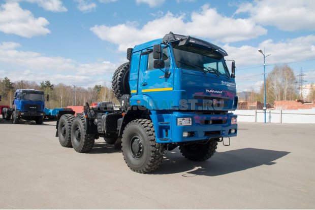 Седельный тягач Камаз 65221-6020-53 сп. м.