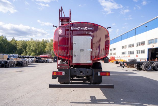 Автоцистерна АЦВ-18Н УСТ 5453 FAW 3250 (6Х6), КБ 4800, насос, задняя поливомоечная рейка