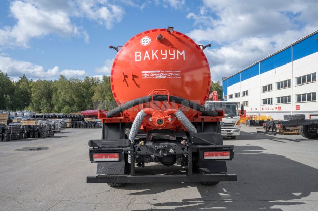 Автоцистерна вакуумная МВ-10Т КО УСТ 5453 Камаз 43118-50, термос, карданно-ременный привод сп.м.