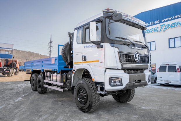 Бортовой контейнеровоз УСТ 5453 SHACMAN SX32586V385 6х6, база 4575мм, ДОПОГ