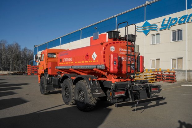 Автотопливозаправщик АТЗ (насос, счетчик, пистолет) АТЗ-10Б Камаз 43118 ДОПОГ, УВЭОС