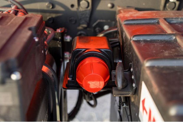 Наружная кнопка отключения массы по IP65