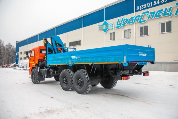 Бортовой автомобиль Камаз с КМУ ИМ-95