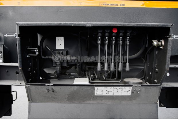 Автокран КС 55732-28-14 "Челябинец" Урал 5557