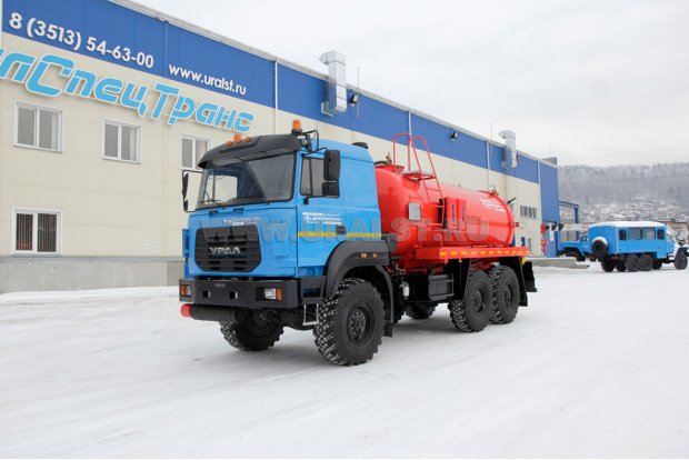 Автоцистерна АКН-11-ОД КО УСТ-5453 на шасси Урал 5557-82М