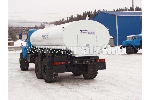 АЦПТ-9,5 с насосом, обогрев, Урал 4320