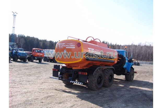АЦ-10 Урал 4320Е5 с насосом