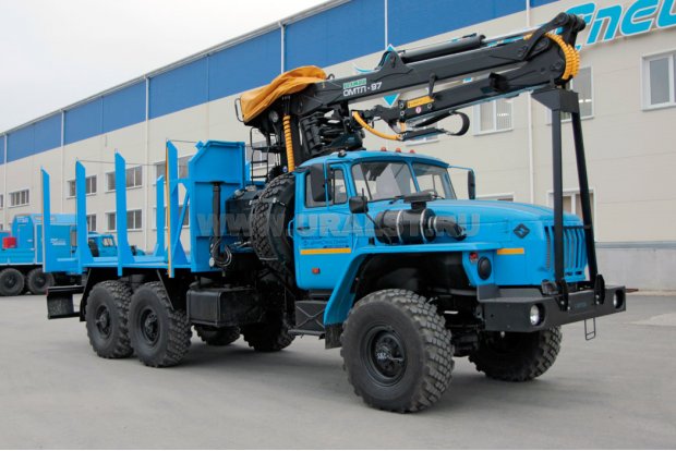 Сортиментовоз Урал УСТ-5453 с ПЛ-97 (ОМТЛ-97)