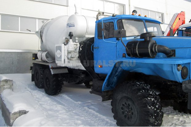 Автобетоносмеситель 5АП на шасси Урал 4320-60/-70