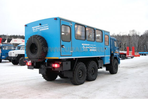 Автобус вахтовый 22+2 люкс УСТ 54535 Камаз 43118 (Cummins) лебедка, сп. место