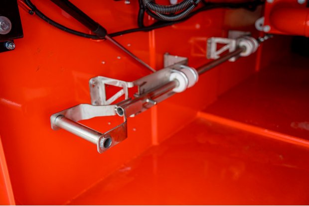 Тяга-рукоятка управления донным клапаном 