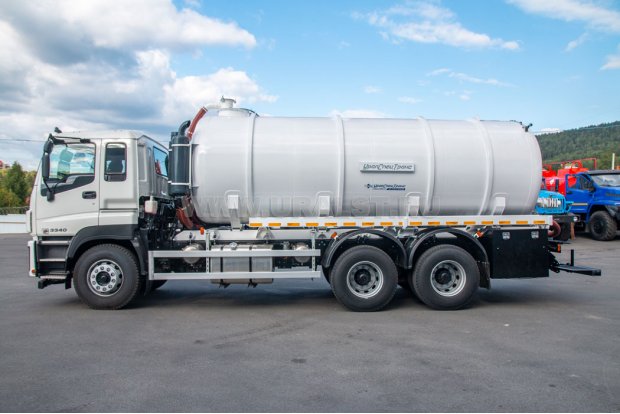 Автоцистерна вакуумная МВ-19 УСТ-5453 на шасси ISUZU