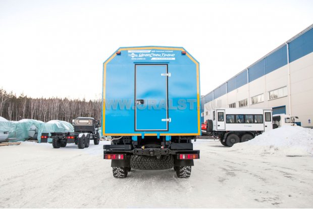 Маслостанция УСТ-5453 на шасси Камаз 43118-46