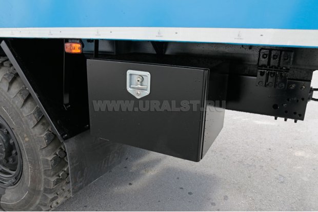 Автобус вахтовый 22 базовый УСТ 5453 Урал 4320-1151-73