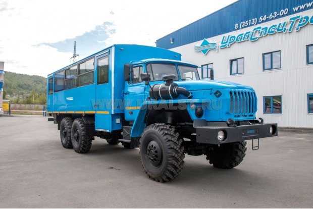 Вахтовый автобус Урал 3255-0013-61Е5-28