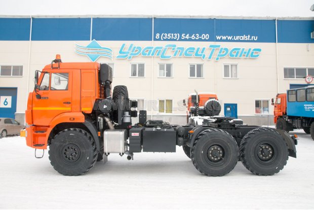 Седельный тягач УСТ 5453 Камаз 43118, ZF, сп.м., доработка под ДОПОГ