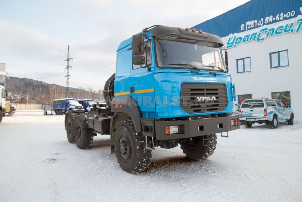 Седельный тягач УСТ 5453 Урал 5557-82Е5 сп.м