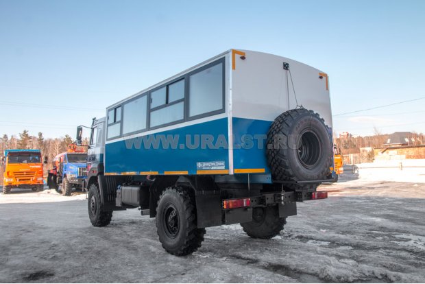 Автобус вахтовый Урал 32552-79Е5 ГПА