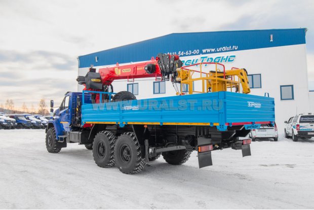 Бортовой с КМУ ИТ-200 (тросовый,люлька) УСТ 5453 Урал NEXT 4320-6951-72