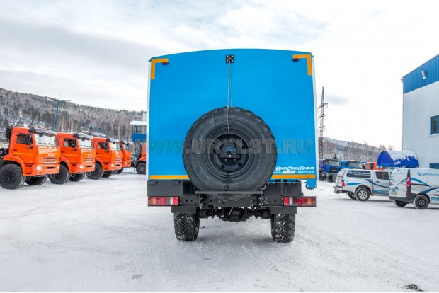 Автобус вахтовый Урал 32552-0013-61Е5