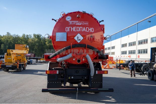АКН-14Т ОД КО-510 УСТ 5453 SHACMAN SX32586V385 6х6, шины 14 R20 КБ 4575мм ДОПОГ
