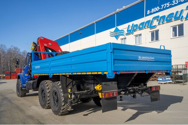 Автомобиль бортовой с КМУ ИМ-320 УСТ 5453 Урал NEXT 4320-72