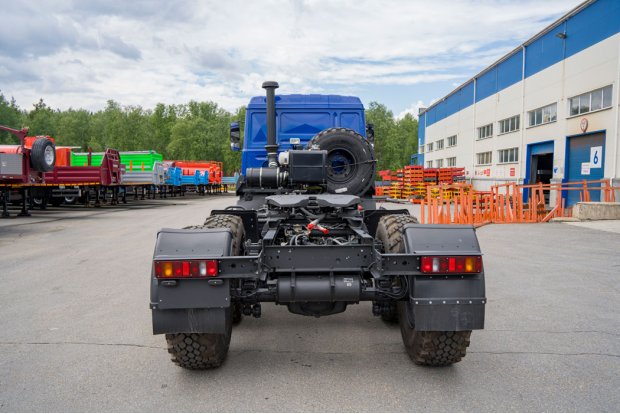 Седельный тягач УСТ 5453 Урал 44202-3511-82Е5