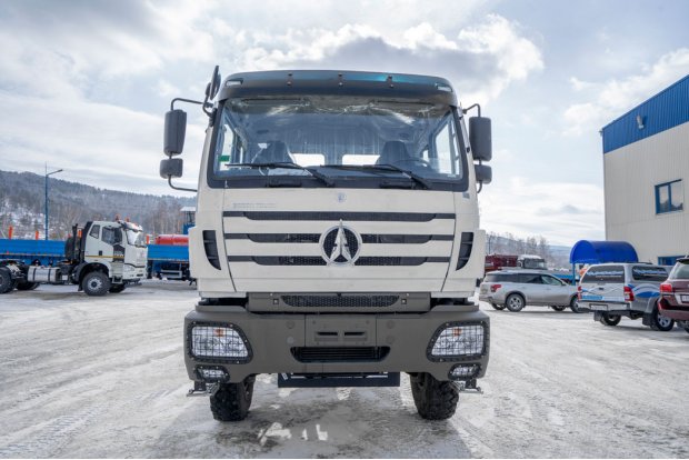 Седельный тягач BEIBEN 2538 (6х6)