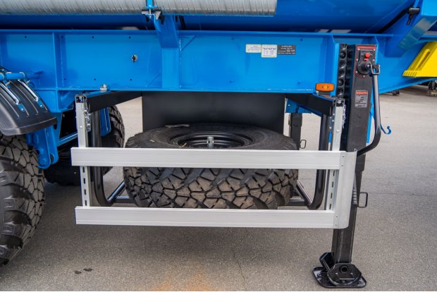 Боковая защита