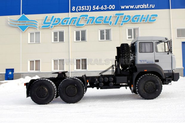 Седельный тягач Урал 63704-0111-01