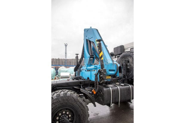 Седельный тягач с КМУ ИМ-150 УСТ 5453 Камаз 43118