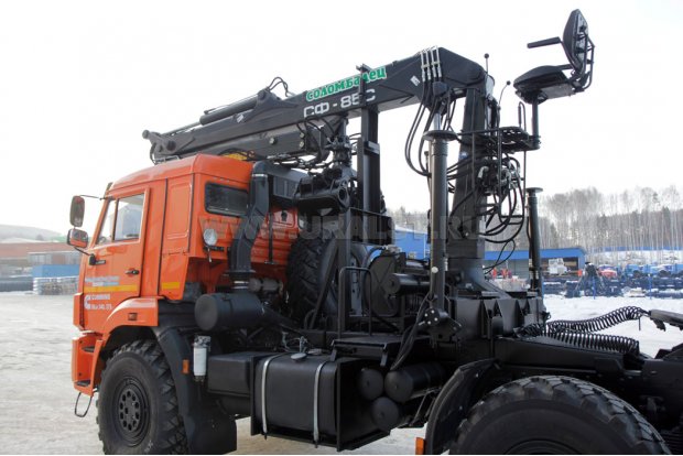Седельный тягач с КМУ СФ-85С УСТ 5453 Камаз 44108-RF (CUMMINS 340, ZF)
