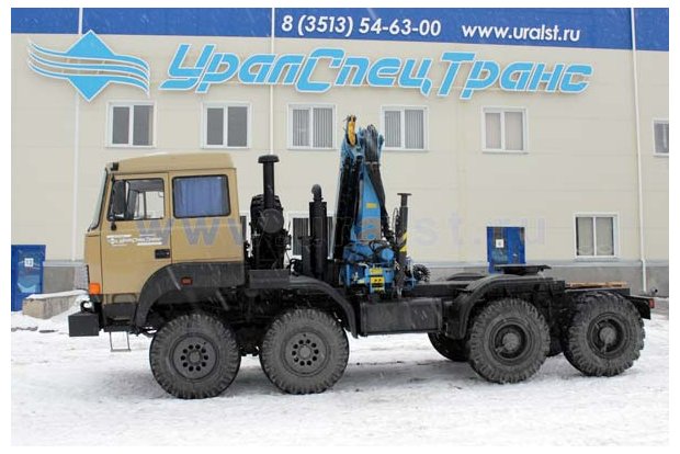 Седельный тягач Урал с ИМ-180