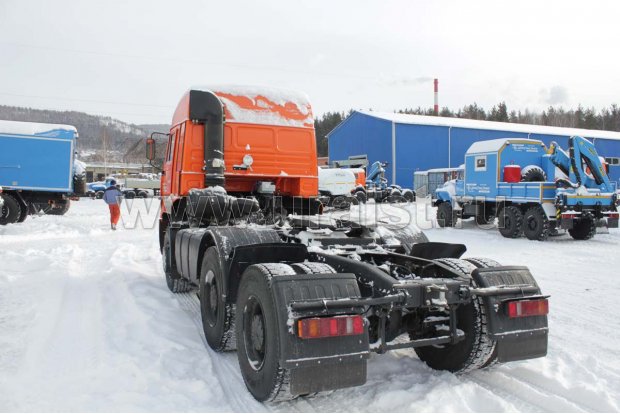 Седельный тягач Камаз 6460-26003-73