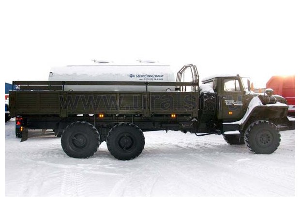 АЦПТ-8,0 (4615-10) с насосом Урал 5557