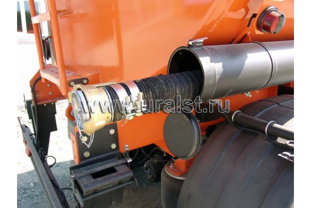 Полуприцеп цистерна 96894-10 оси SAF