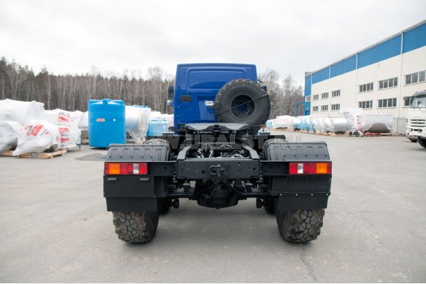 Седельный тягач УСТ 5453 Урал NEXT 4320-6981-72, сдвоен. кабина