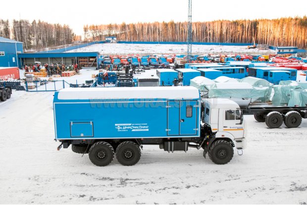 Маслостанция УСТ-5453 на шасси Камаз 43118-46