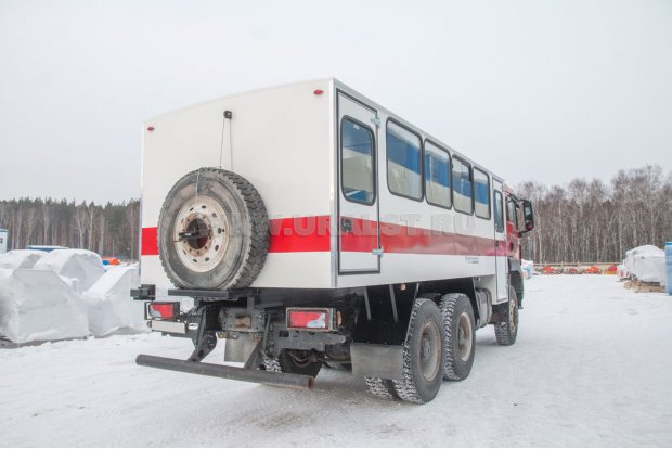 Вахтовый автобус УСТ-5453 28 мест MAN 43118