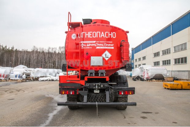 Автотопливозаправщик Камаз АТЗ-18 УСТ-5453