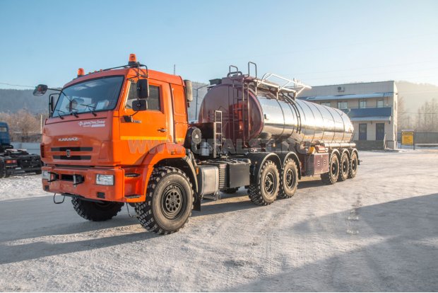 Полуприцеп цистерна нефтевоз