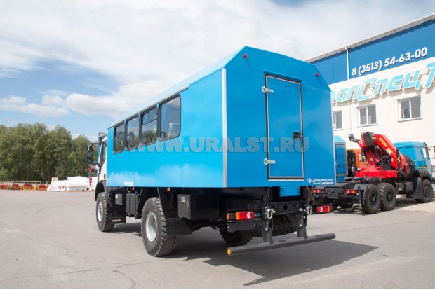 Вахтовый автобус IVECO-AMT 423900